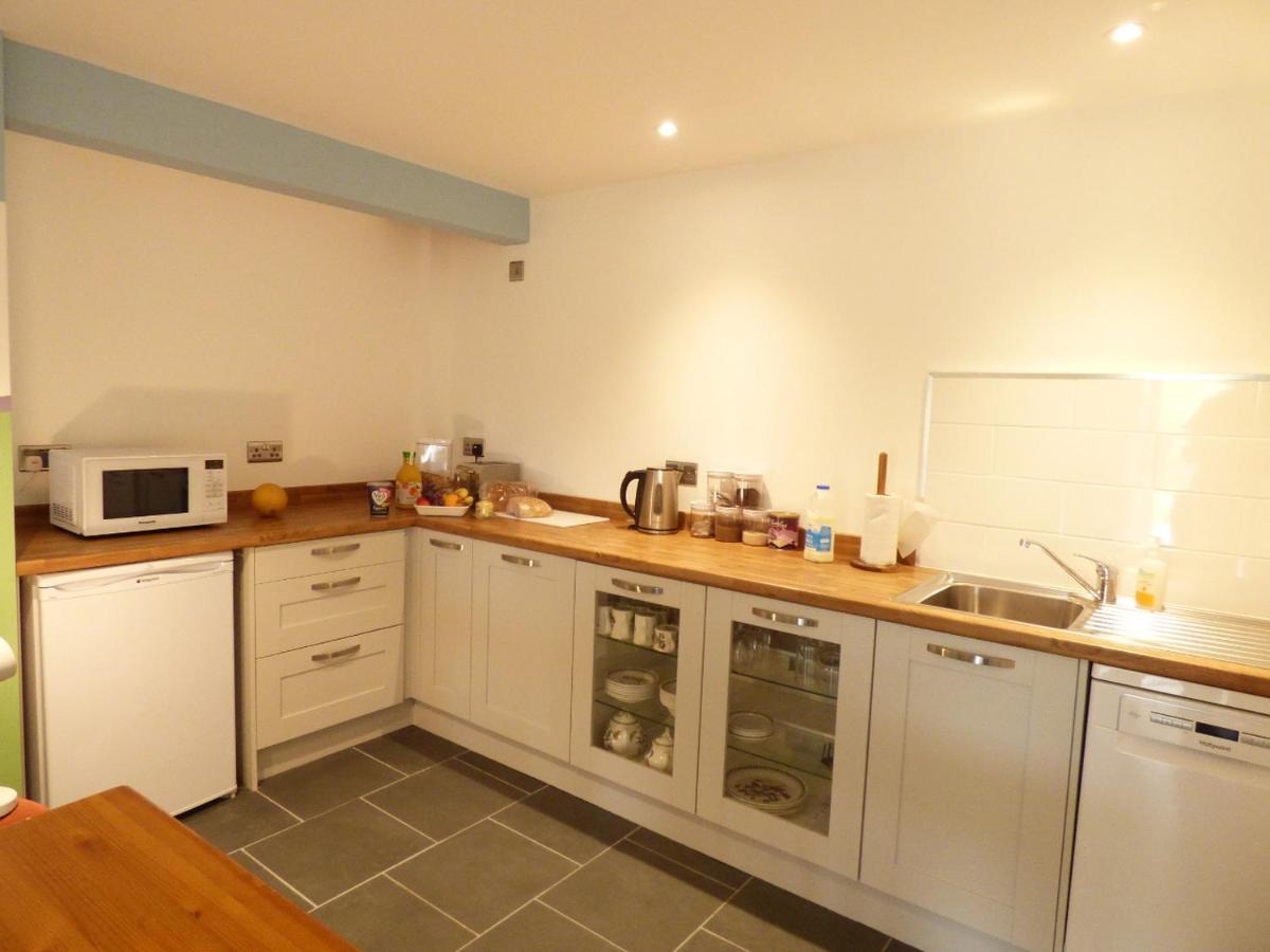 Highfield House, Parracombe, Modern B&B エクステリア 写真