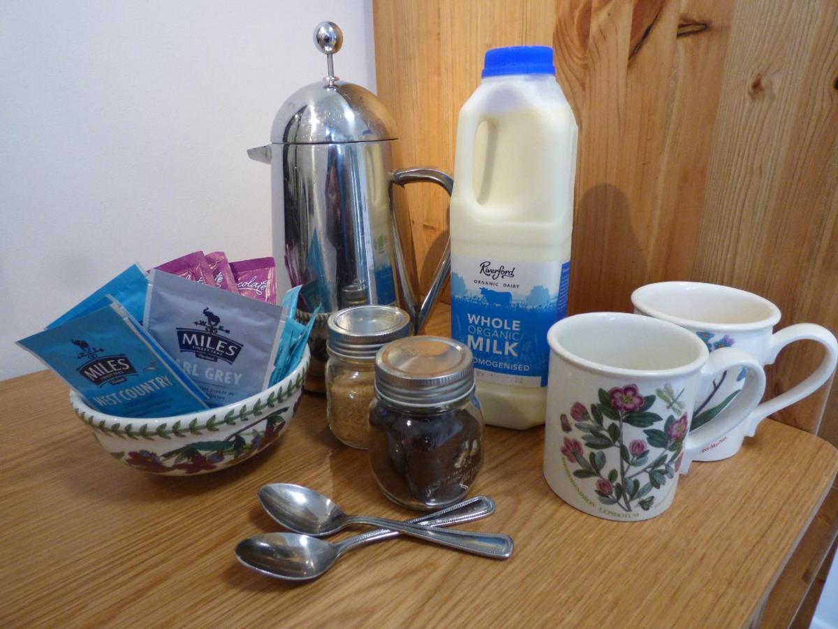 Highfield House, Parracombe, Modern B&B エクステリア 写真